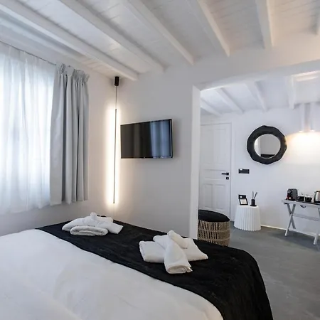 She Mykonos - Luxury Apartman *