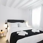 Apartment She Mykonos - Luxury Mykonos Town